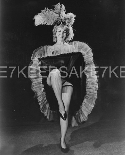 Leggy dancer can - leggy, x