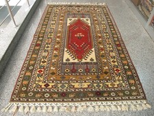Tappeto tribale orientale