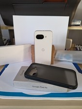 Cellulare Smartphone GOOGLE Pixel 9a 5G 6,3" 8+128GB Porcelain Grigio Creta