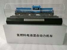 Locomotiva ibrida a celle a