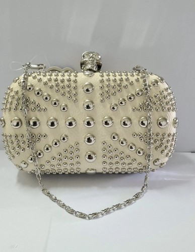 Pochette teschio impreziosita