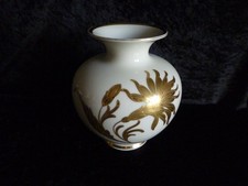 Vaso decorativo in porcellana