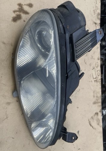 Faro proiettore lato destro