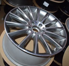 1 cerchio in lega originale Mercedes w218 CLS 19 pollici AMG A2184011200 9,5JX19H2 ET48