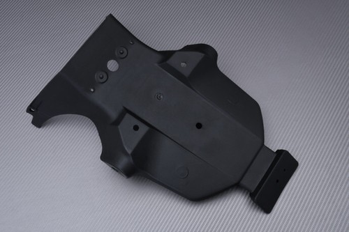 Bavette support de plaque - /,