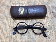 Antico paio di occhiali da vista anni '20-'30