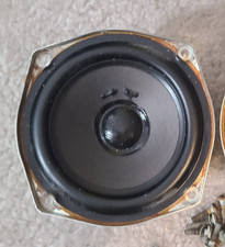 Altoparlante midrange