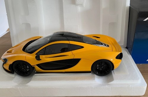 Mac laren jaune - jaune, volcan