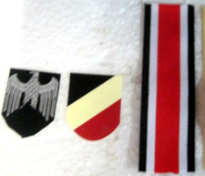 2 Distintivi Elmetto + Nastro