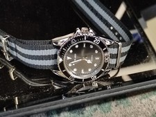 Orologio sportivo cinturino nato 007