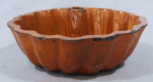 Antico stampo per budino testa
