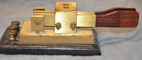 Chiave ottone codice - ottone, morse