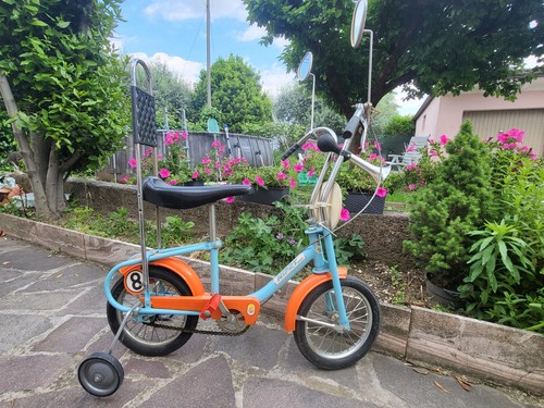 Pedal car auto pedali - pedal, a