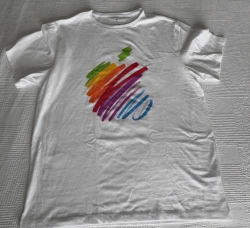 Maglietta spilla regalo - e,