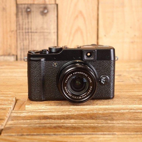 Fotocamera fuji x10 nera - fotocamera,