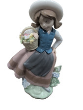 Vintage Lladro SWEET SCENT