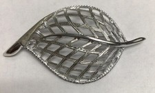 Spilla/Spilla Sarah Coventry argento spazzolato tono argento foglia vintage