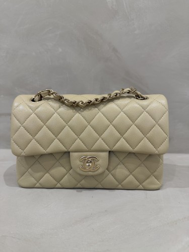 Chanel piccola classica patta
