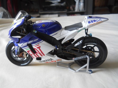 Minichamps valentino - 1/12,