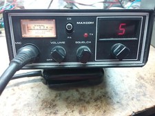 Radio CB MAXCOM  40 Canali 20 Watt Doppio Modulatore e Roger Beep 1 e 4 Toni !!!
