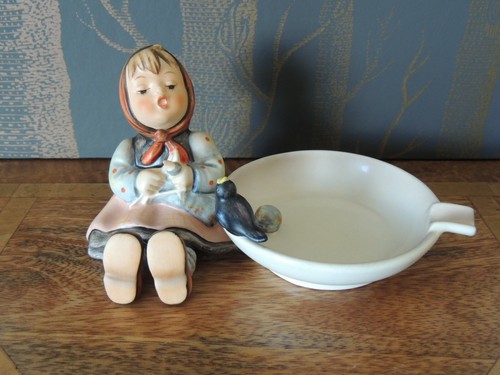 Goebel girl with blackbird - goebel,