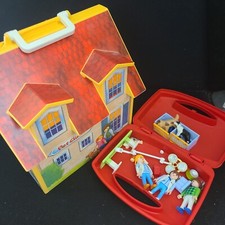 Playmobil Pet Clinic Veterinario Playset Portatile Trasporto Casa Persone Animali Veterinario