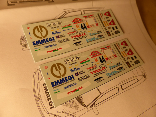 Decals clio gr n - 1:43,