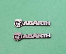 Coppia fregio ABARTH in alluminio e adesivo / 44 mm x 10 mm