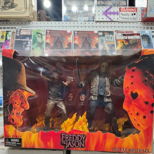 Neca freddy jason - vs, deluxe