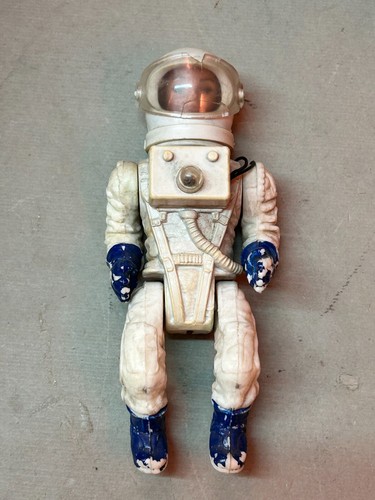 Astronauta giocattolo - , in