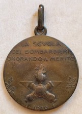 MEDAGLIA SCUOLA BOMBARDIERI ONORANDO IL MERITO PRIMA GUERRA WW1 CANNONE TRINCEA