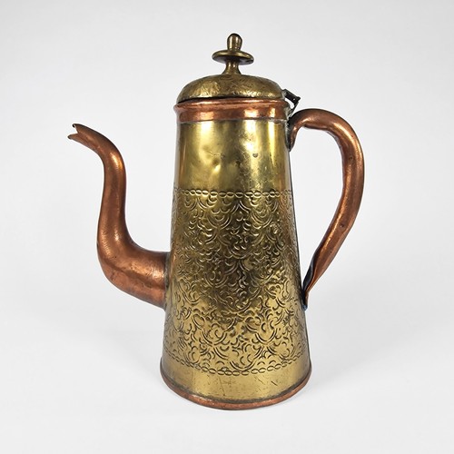 Antica teiera persiana ottone