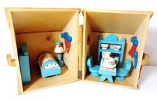 SEVI 1831  70s italy Wooden House Cottage miniature casa delle bambole legno vtg