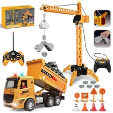 Gru Giocattolo e Camion per