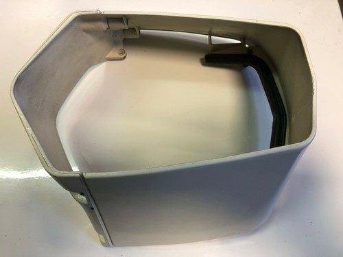 Coperchio scarico fuoribordo