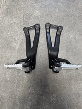 Pedane Passeggero Yamaha MT 10 2016 Rizoma Regolabili Kit Poggiapiedi Per Moto