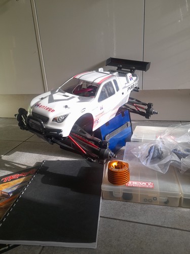 Traxxas revo nitro - nitro, 4wd