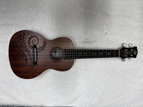 Ukule concerto tatuaggio - , luna