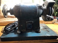 Vecchia mola da banco vintage Made in Italy perfettamente funzionante U.FE.MA