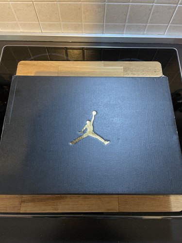 Nike air jordan mid carbon - nike,