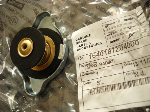 Piaggio 1640187z04000 tappo - piaggio,
