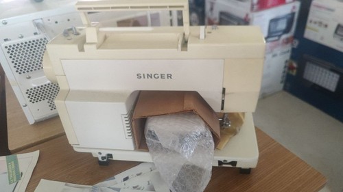 Macchina cucire singer - da,