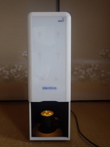 Scanner per protesi dentale - 3d,