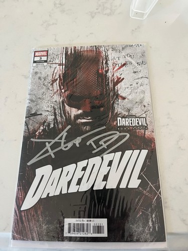 Daredevil firmato e - daredevil,