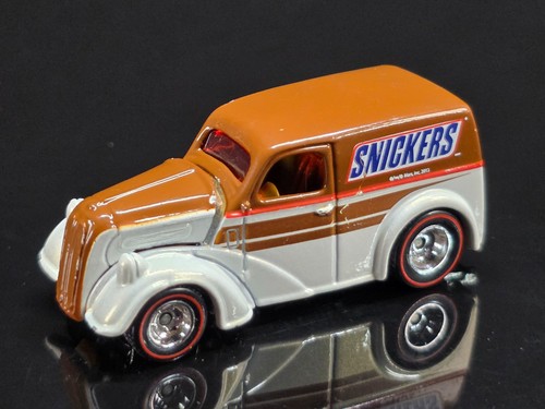 Hot wheels pop culture mars - hot,