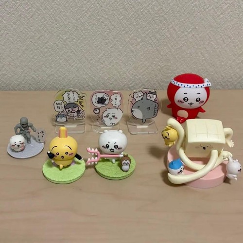 Chiwawa set figure stand - chiwawa, e