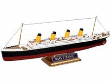 R.M.S. Titanic 1:1200 REV5804