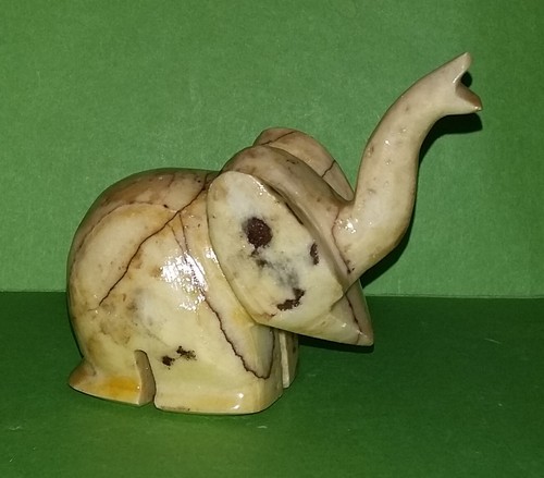 Piccolo scultura elefante in - -,