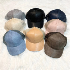 Cappellino in ecopelle C.C