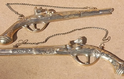 Coppia pistole antiche - coppia,